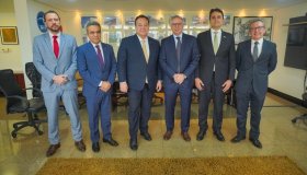 CONAMP e OAB/DF reúnem-se para fortalecer laços institucionais